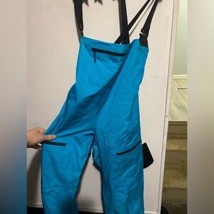 NORTH FACE GORE-TEX SKI/SNOW/BOARD BIBS NWT